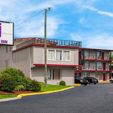 Knights Inn Fayetteville - Fort Bragg Eksteriør billede