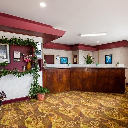 Knights Inn Fayetteville - Fort Bragg Eksteriør billede